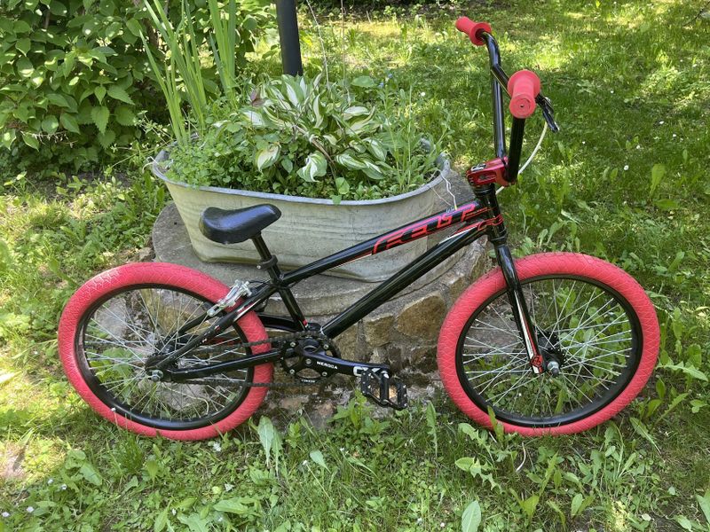 BMX Felt sector