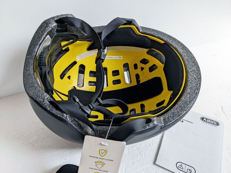 Abus Skurb MIPS 58-61cm