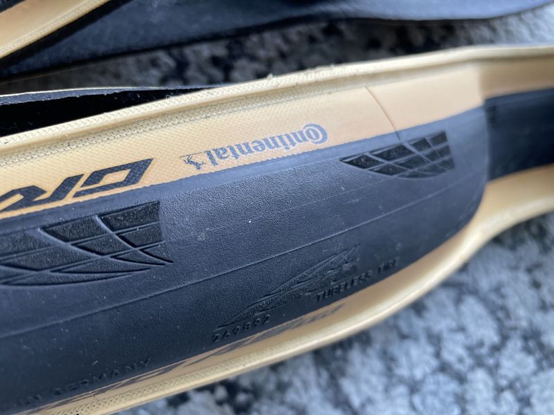 Continental Grand Prix 5000 AllSeason TLR 28” black/cream