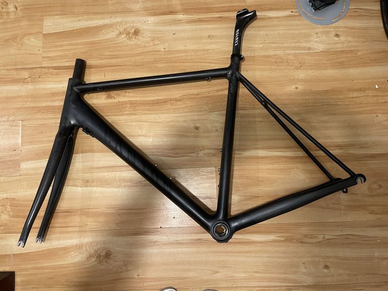  Karbonový rám Canyon Ultimate CF SLX, rok 2016, velikost 56m