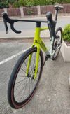  SUPERIOR XR 9.7 GR Gloss Grey/Racing Yellow, vel. 56 cm (L) Kód produktu: 801.2025.28010 