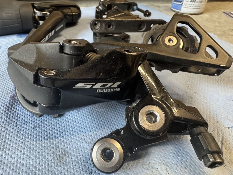Sada Shimano 105 (sada 1) používaná 2 roky