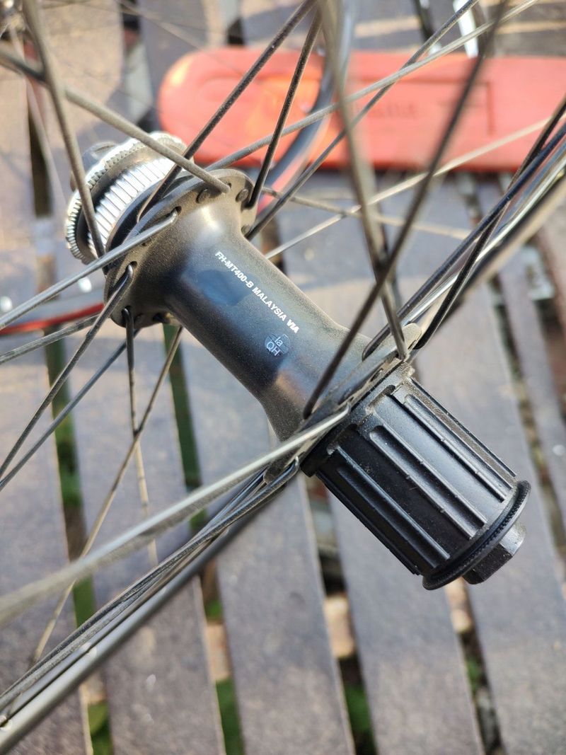 Zapletená kola Merida comp cc