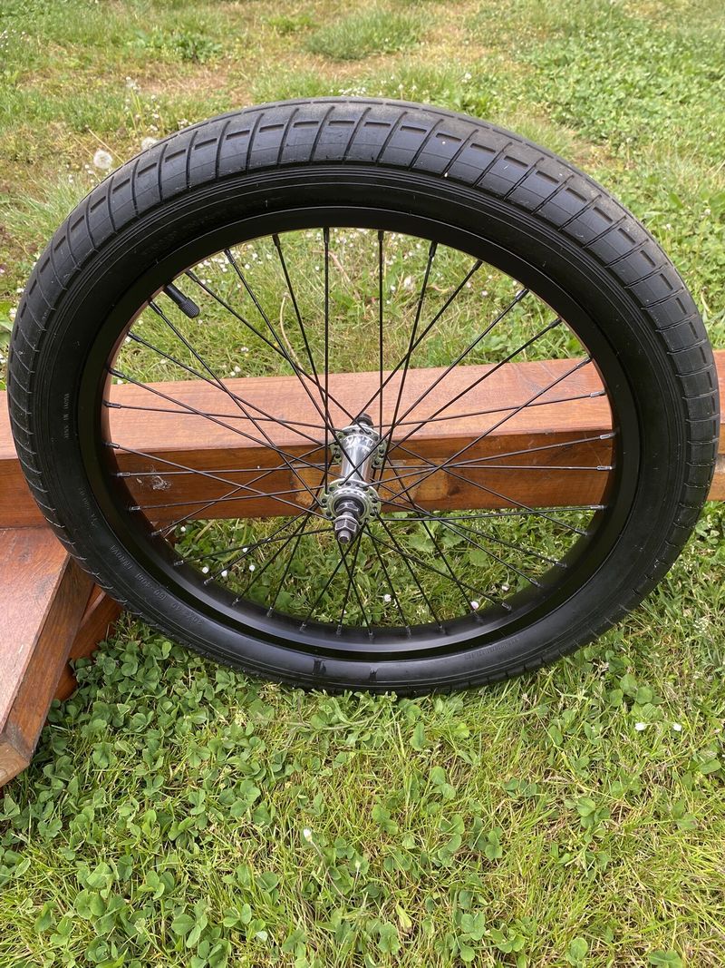 Zapletené kolo BMX