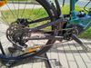 NOVÝ KELLYS Theos R50 LTD 29"/27.5" 725Wh SLEVA 7000,-Kč 