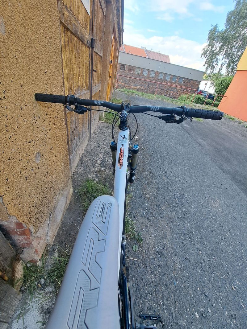 Lapierre spicy 327 2014