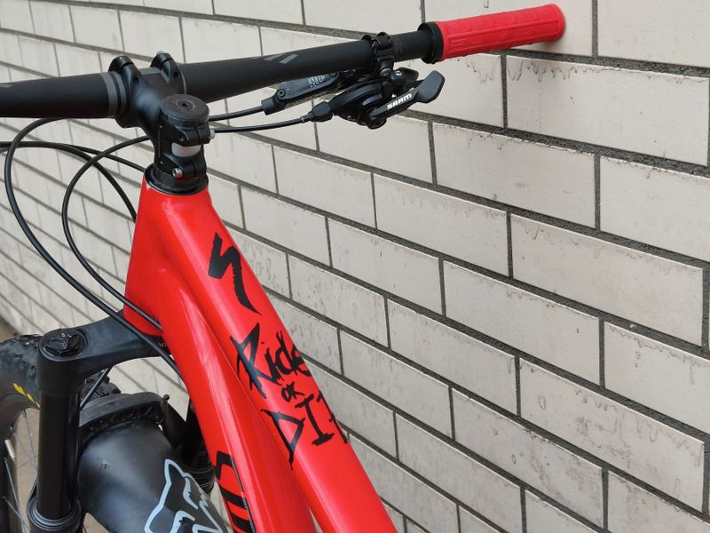 Specialized Stumpjumper 29" FSR Comp L
