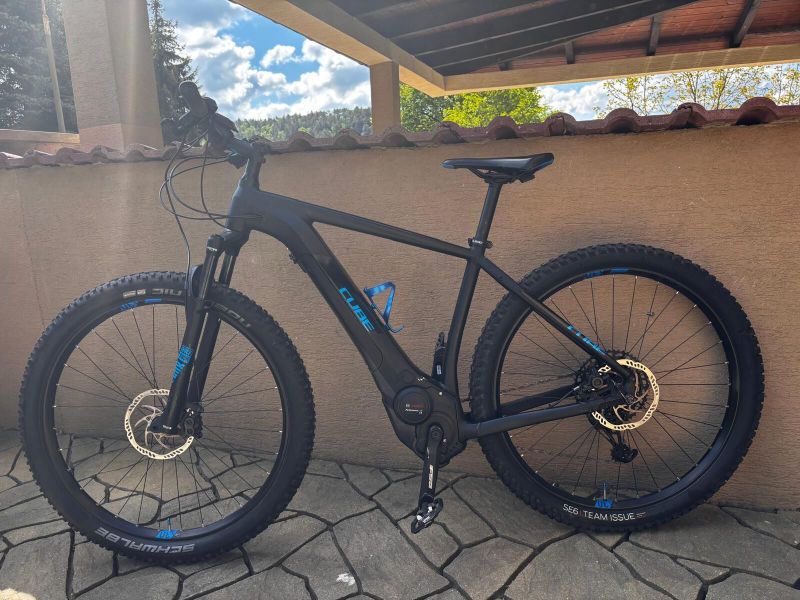 Cube Reaction Hybrid Eagle 500