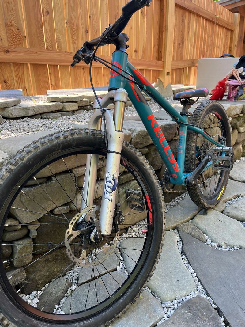 Kellys Marc 24" REZERVACE