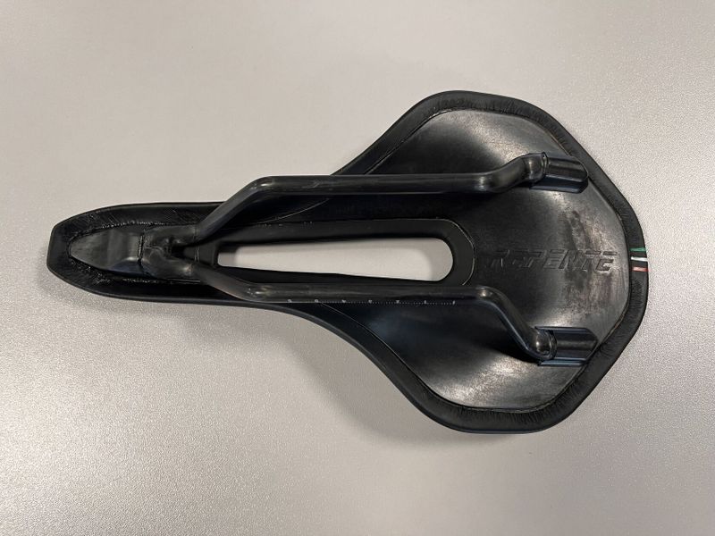 Sedlo REPENTE Quasar CR 130g