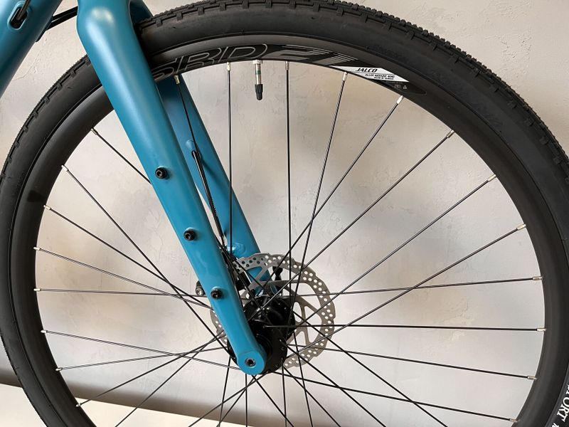 Gravel Author Aura XR3 