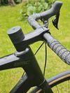 Endurance silnička BMC Roadmachine na Shimano 105 Di2