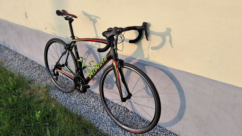 Specialized Roubaix Di2, karbon