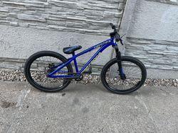  Značkové Dirtové kolo Dartmoore, velikost kol 24