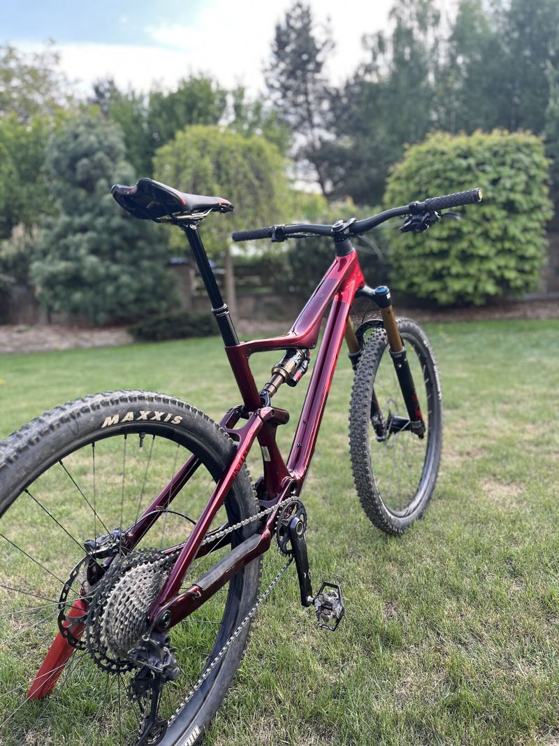 BH Lynx trail 9.5 Zánovní !!!