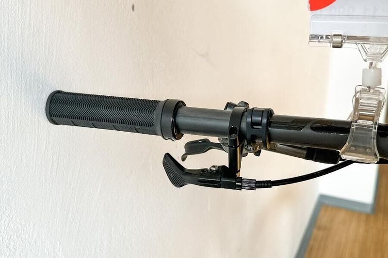 Celoodpružené kolo GIANT Reign Advanced Pro 0