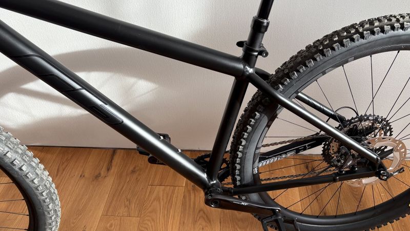 RB HTR na XT a RS PIKE 140