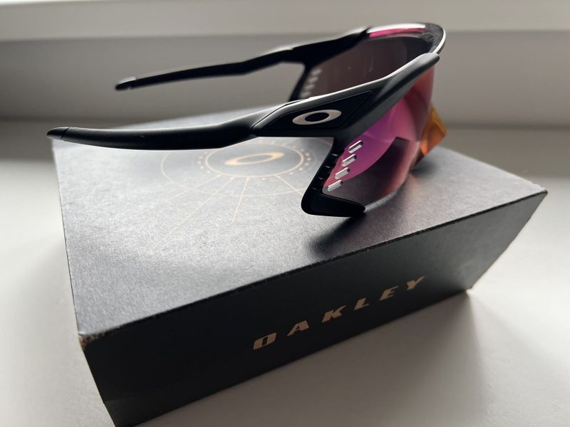 Prodám nový Oakley Velo Kato Prizm Road