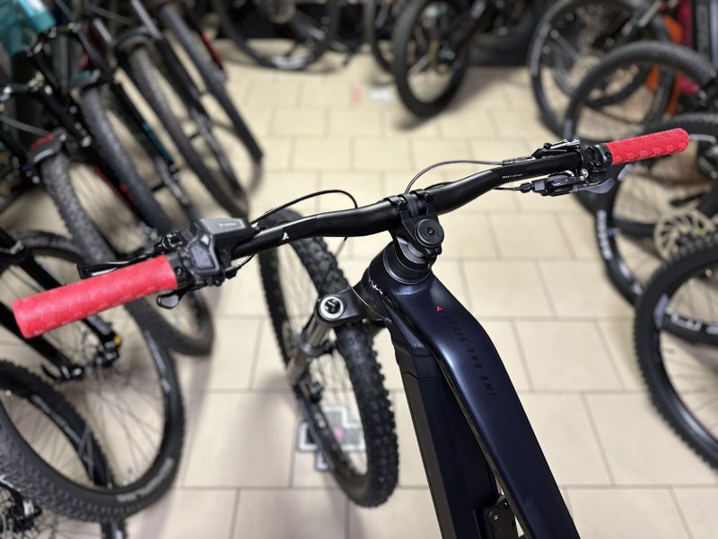 Elektrokolo BULLS SONIC EVO AM1 750Wh M NOVÉ