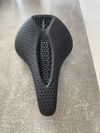 Sedlo S-works power mirror 155mm