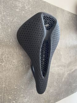 Sedlo S-works power mirror 155mm