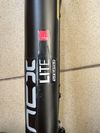SR suntour lite 63mm 28"