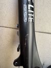 SR suntour lite 63mm 28"