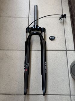 SR suntour lite 63mm 28"