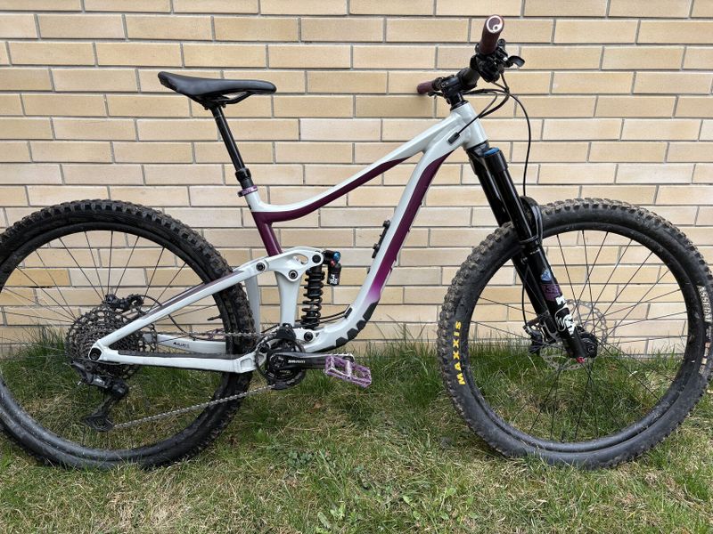 Giant Reign SX 2021