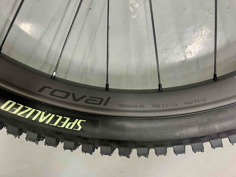 ROVAL Traverse HD 240 DEG - 29" + 27,5"