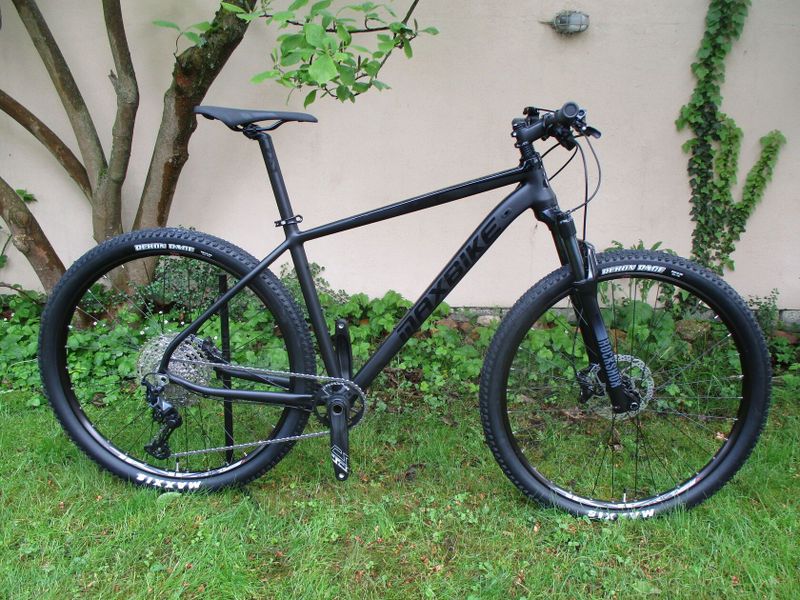Nové 29" kolo na rámu Maxbike M909 19", SLX/Deore 1x12, vzduch. vidlice Rock Shox Recon