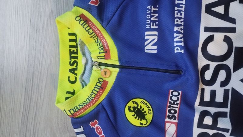 Dres Castelli Pinarello 