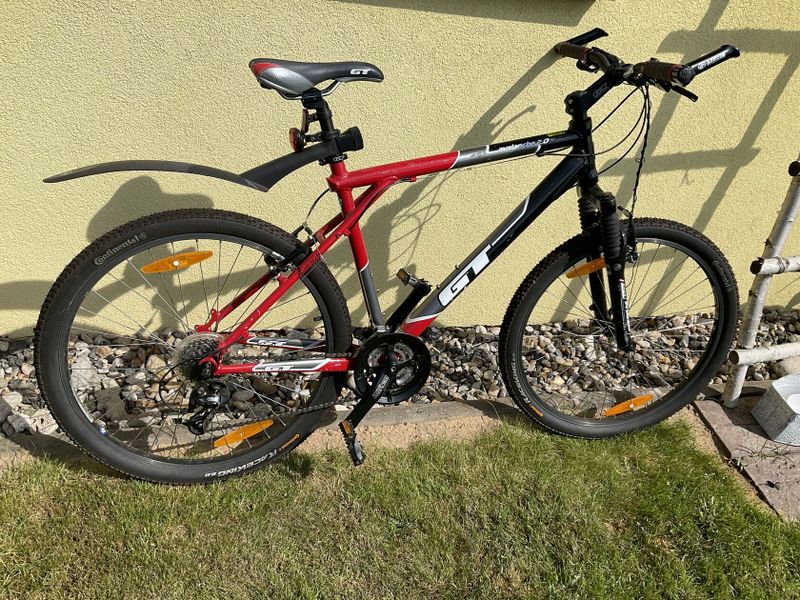 Horské kolo GT Avalanche 2.0 Disc (velikost L) – skvělý stav, minimálně používané
