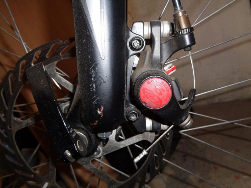 SPECIALIZED HARD ROCK Sport 19, kola 26", plně funkční, zachovalý stav