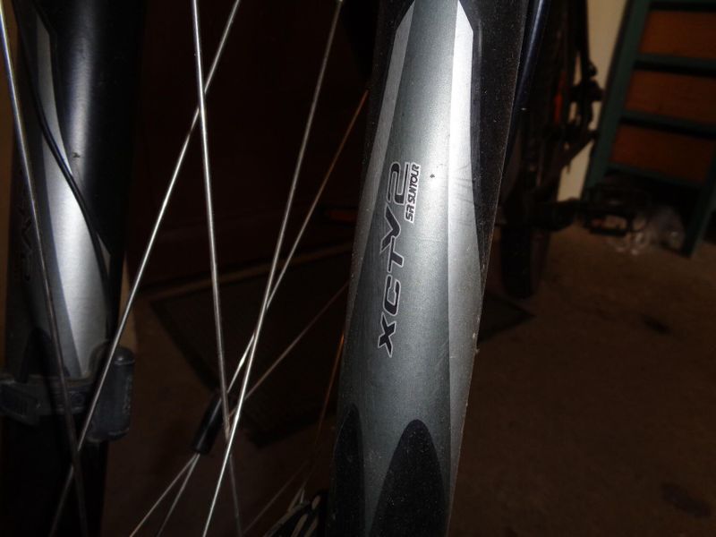 SPECIALIZED HARD ROCK Sport 19, kola 26", plně funkční, zachovalý stav