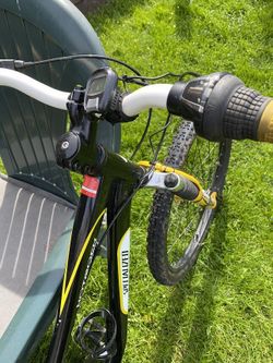 Dětské kolo Specialized, vel. 24