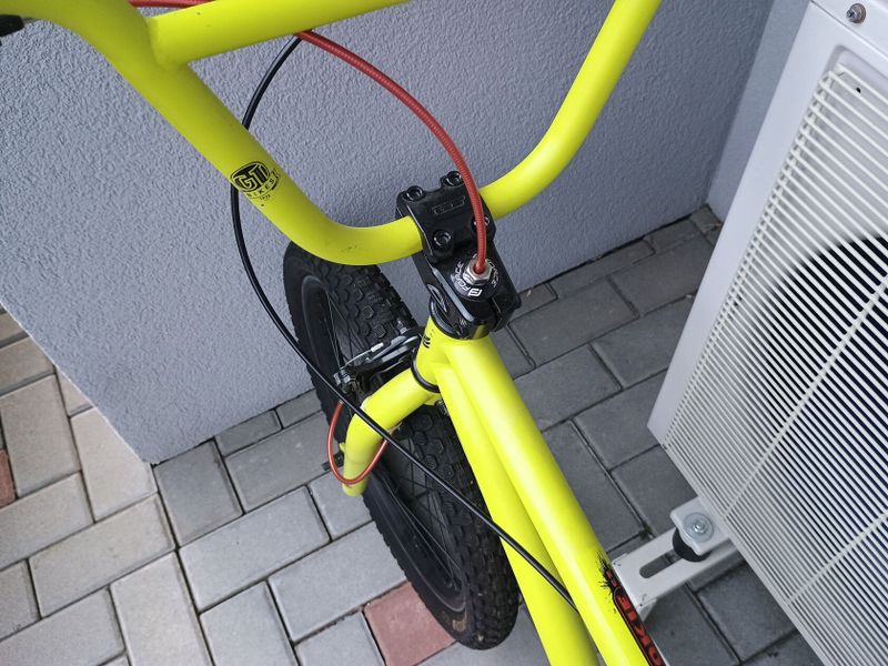 BMX GT AIR YELLOW