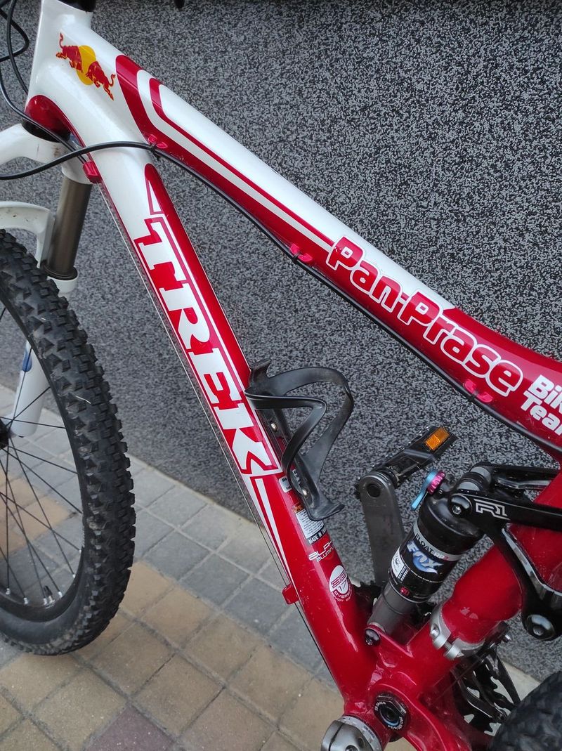Trek Top Fuel 8 celoodpružené horské kolo (M)