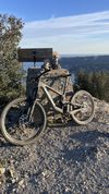 Prodám Santa Cruz Nomad 6 C/R matte-carbon, velikost M