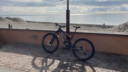 Prodám Santa Cruz Nomad 6 C/R matte-carbon, velikost M