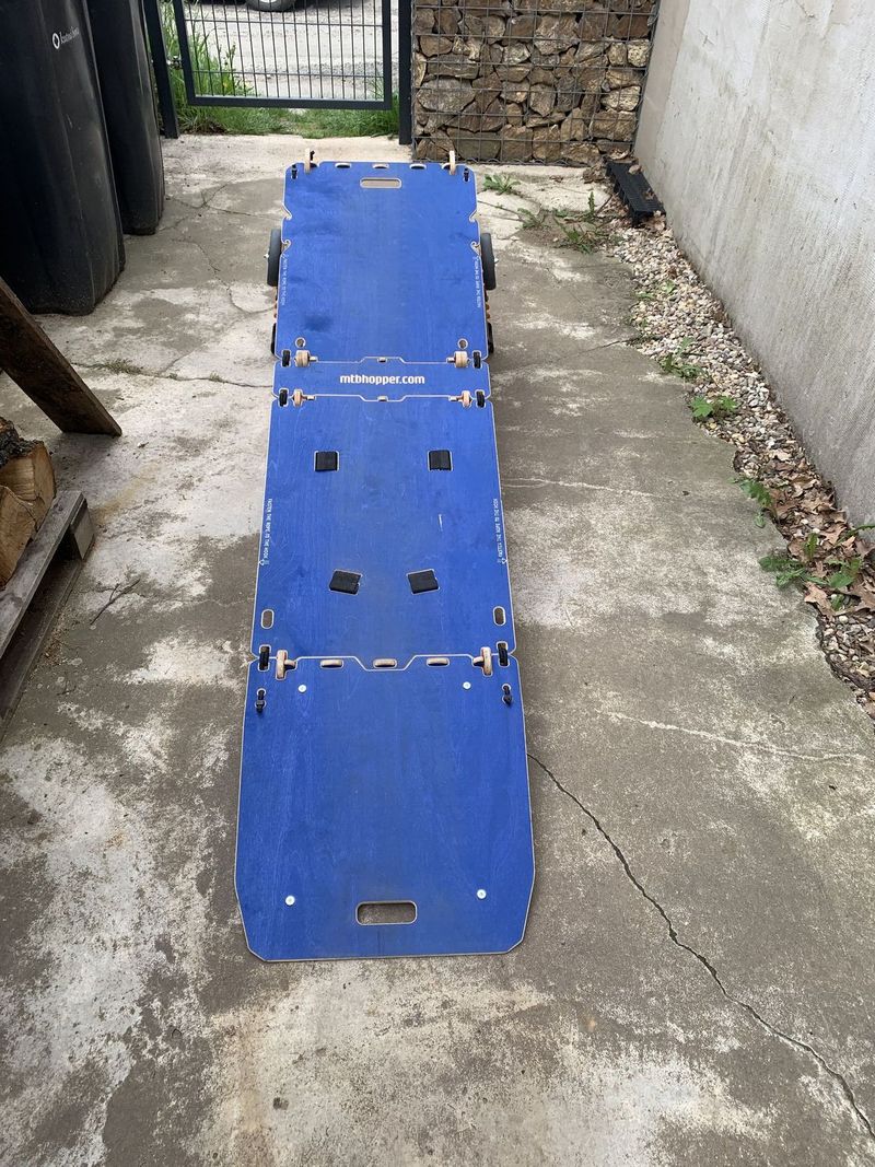 MTB hopper coach/balance