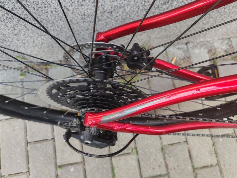 MERIDA BIG.NINE 200 Dark Strawberry(Gunmetal Grey), velikost L