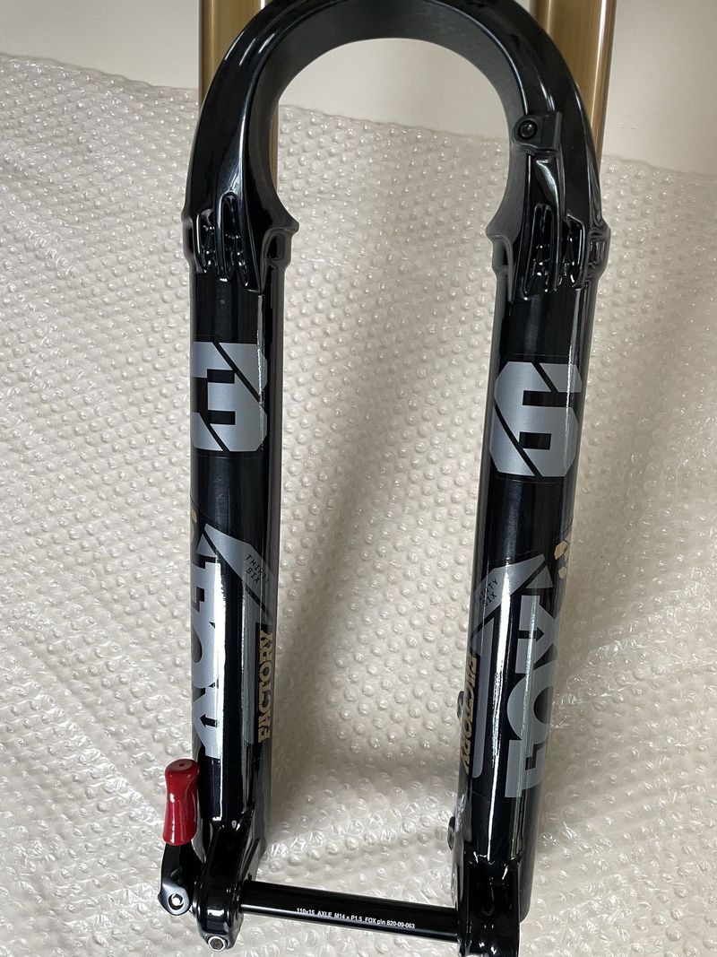 Fox 36 Factory 150mm Grip 2