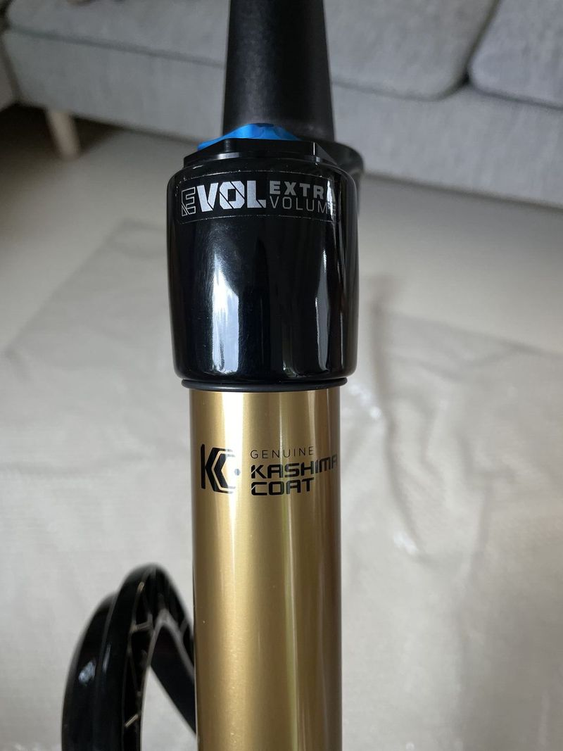 Fox 36 Factory 150mm Grip 2