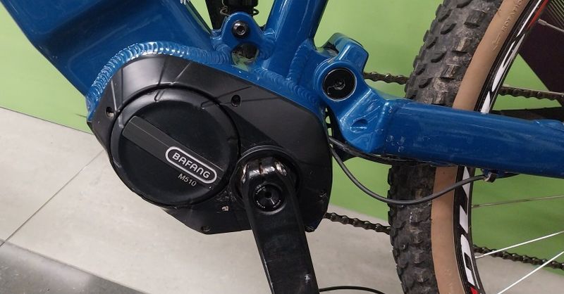 M-BIKE eFULL 2.0 29 Navy Blue, velikost L(48) 