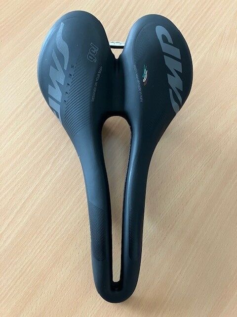 Prodám sedlo Selle SMP VT30C gel
