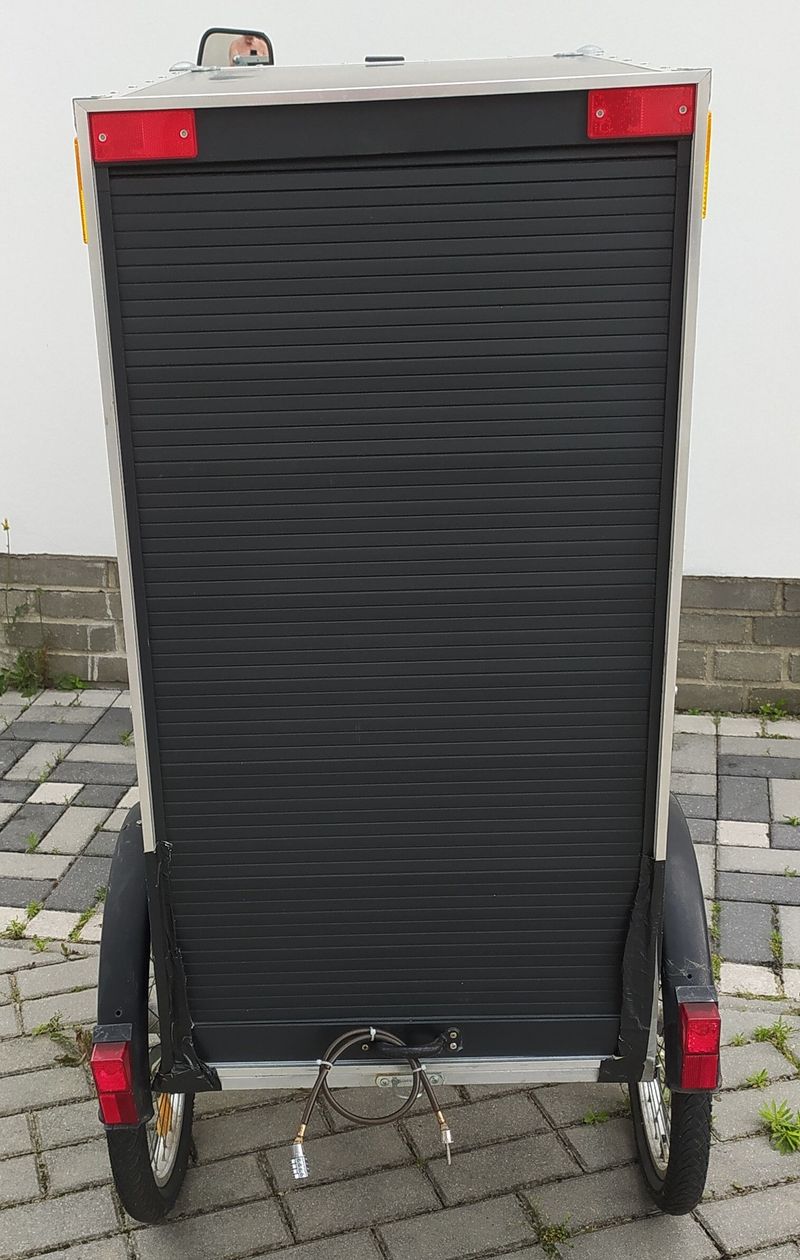 Prodám upravenou tříkolku s boxem: