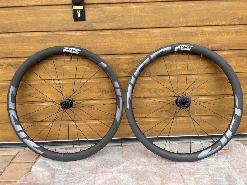 Zipp 303 Firecrest
