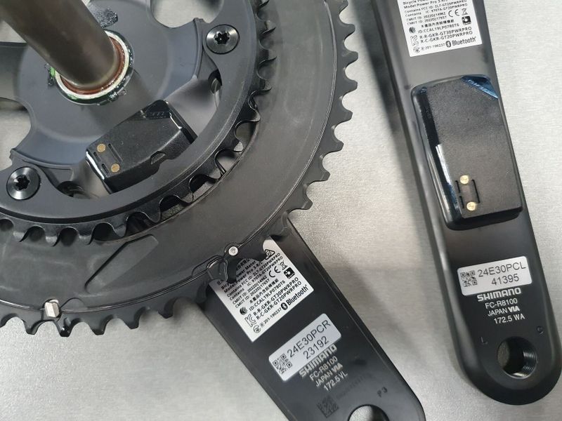 Sada Shimano Ultegra Di2 2x12 Disc