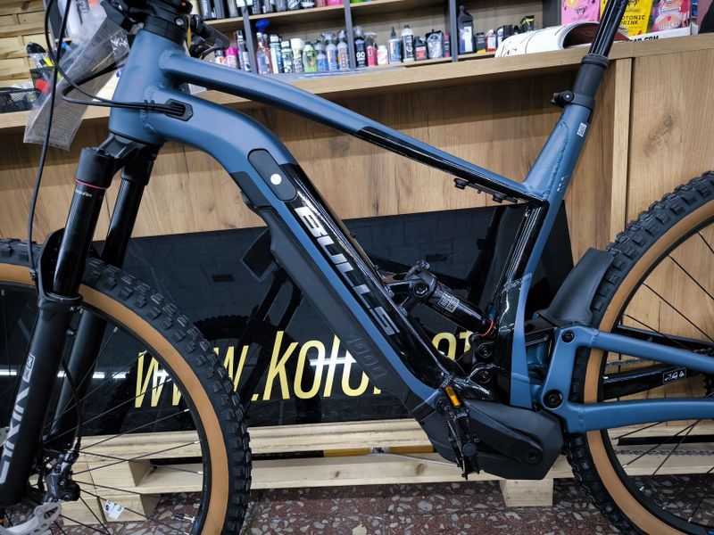 !!!NOVÝ!!! BULLS E-Stream EVO AM4, vel. XL, baterie, 925Wh, Brose motor